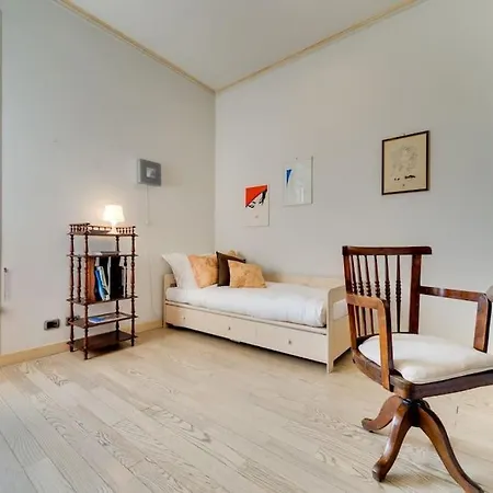 Volturno's Unique View Apartment *