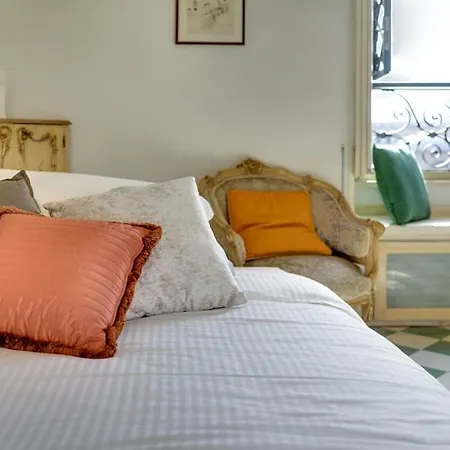 Volturno's Unique View Roma