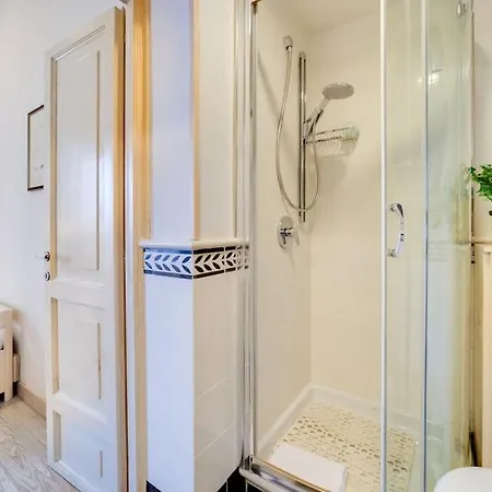 Volturno's Unique View * Roma